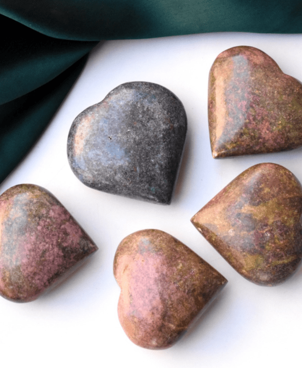 Ruby Zoisite Heart